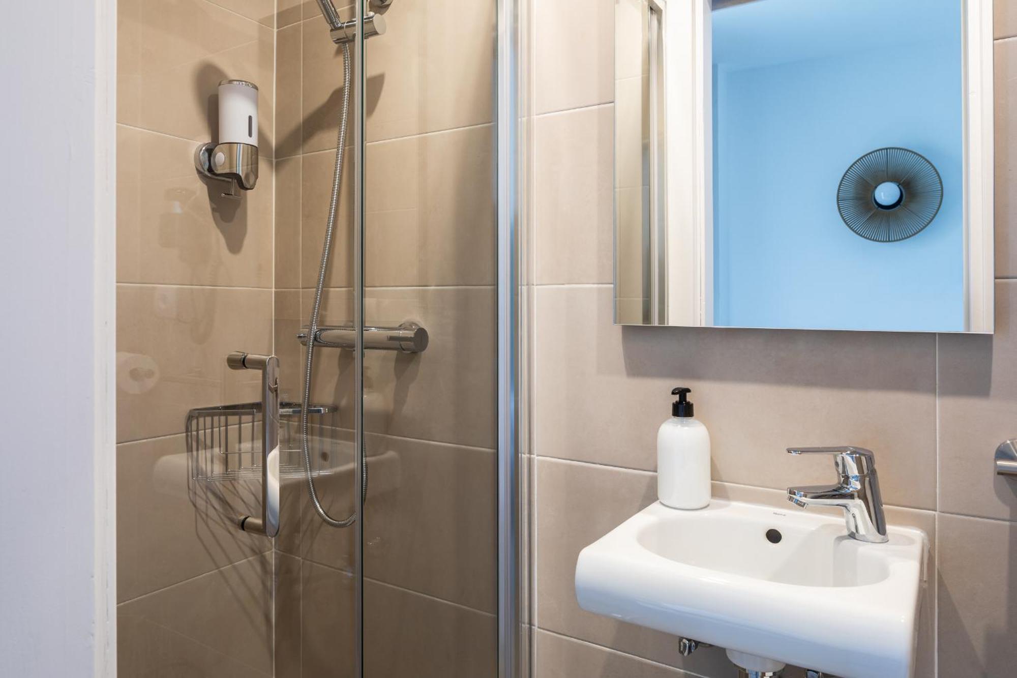 Hostal Alicante San Antonio  Buitenkant foto